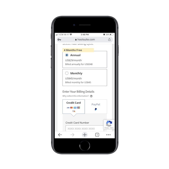 Hootsuite asks users to choose an Annual or Monthly plan before entering their billing details at checkout.